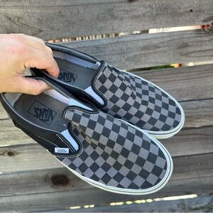 Vans Checkered Slip Ons (M 9.5 / W 11)